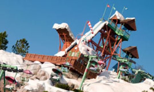 Summit Plummet ride at Disney’s Blizzard Beach water park. Discount tickets for groups and cheap blizzard beach tickets. Call Orlando Group Getaways.