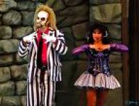 Beetlejuice Revue at Universal Studios is a hilarious show that is included in your group discounted ticket.